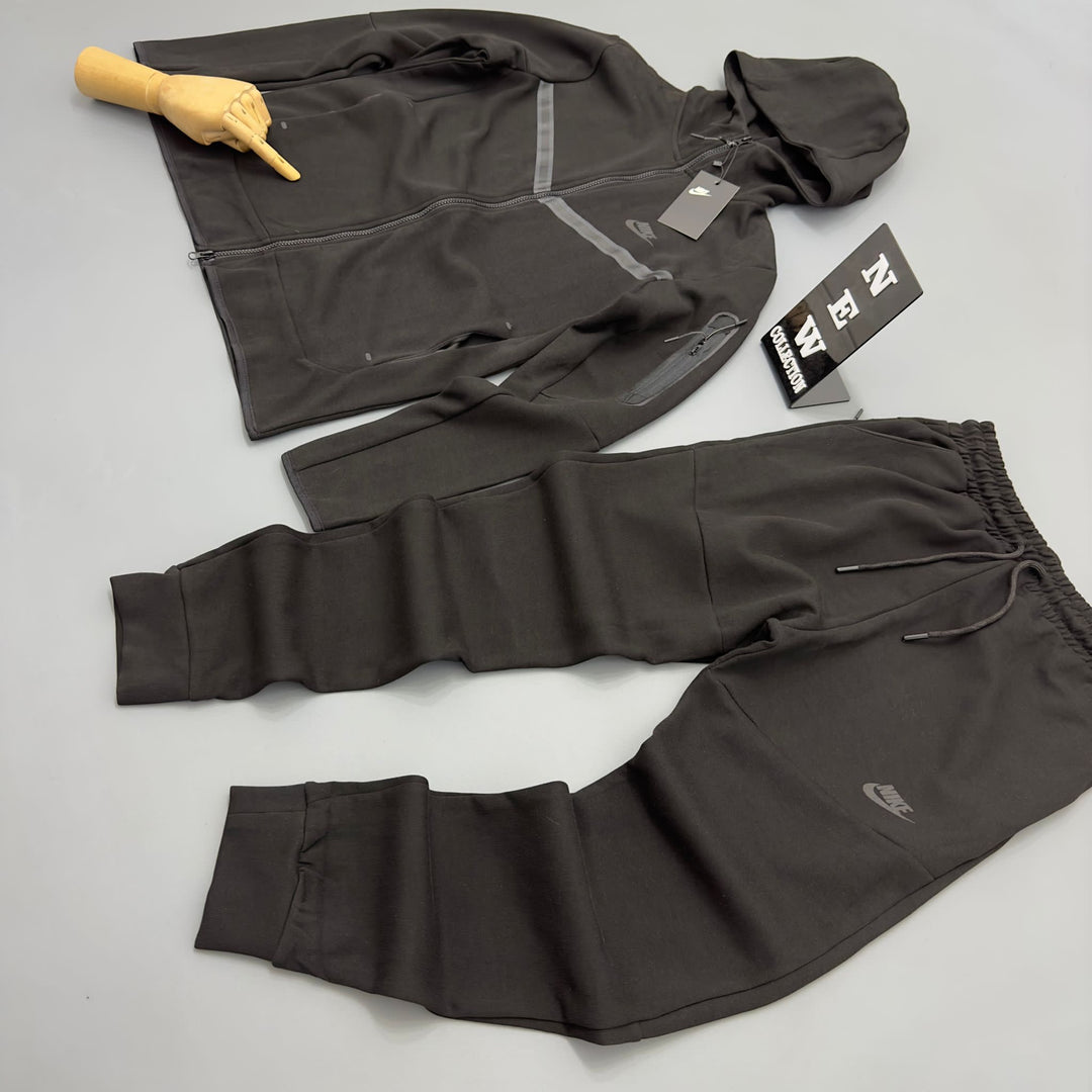 Nike Tech Fleece Tracksuit