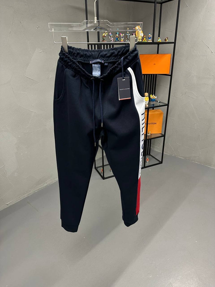 Tommy Hilfiger Sweatpants TS035