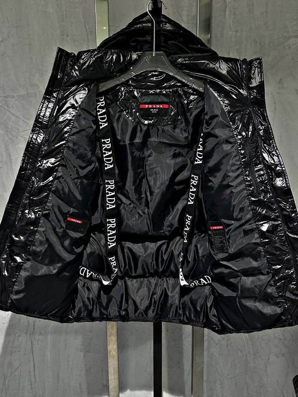 Prada Shiny Down Jacket P10