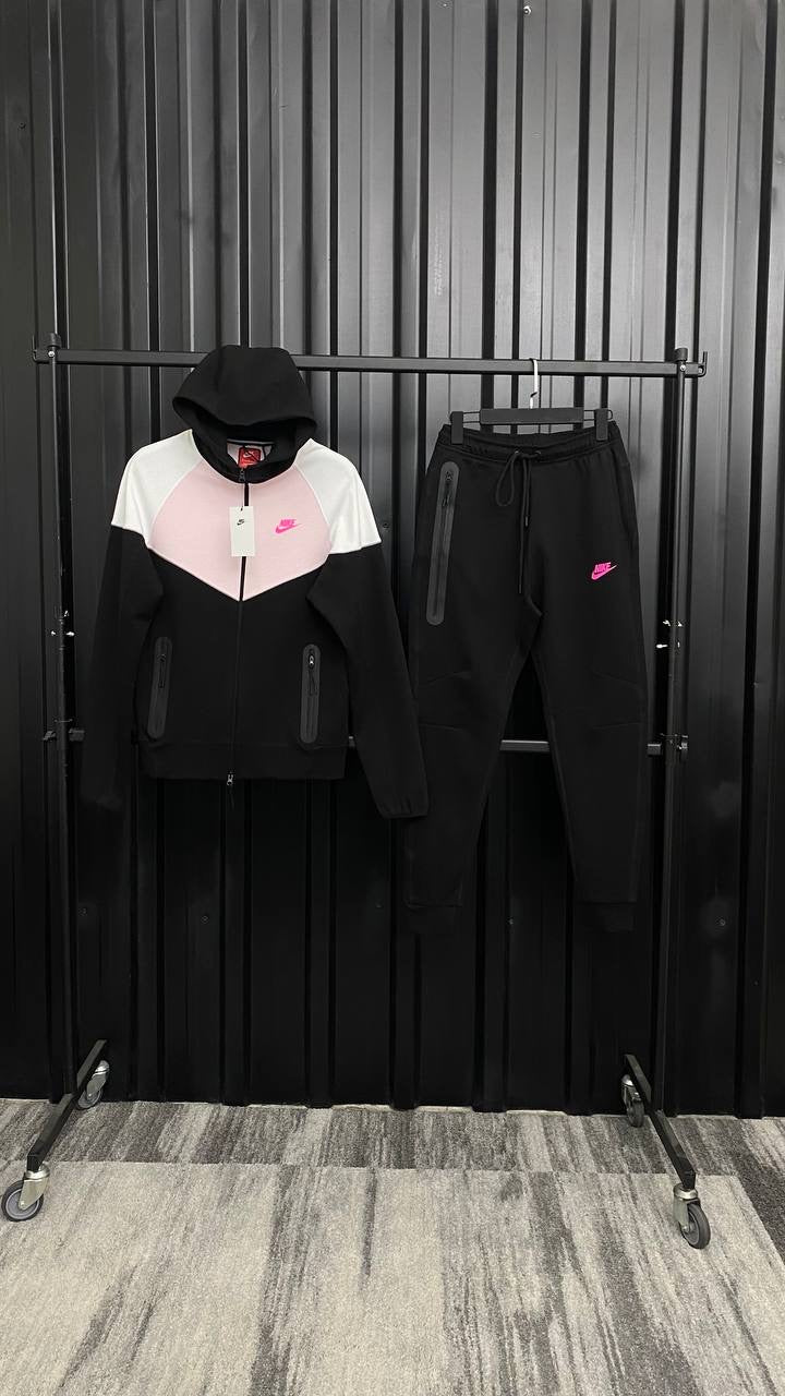 Nike Tech Fleece Tracksuit