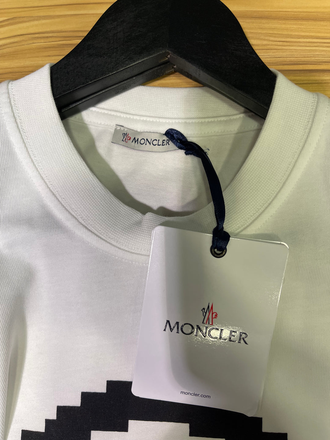 MONCLER T-SHIRT MT007