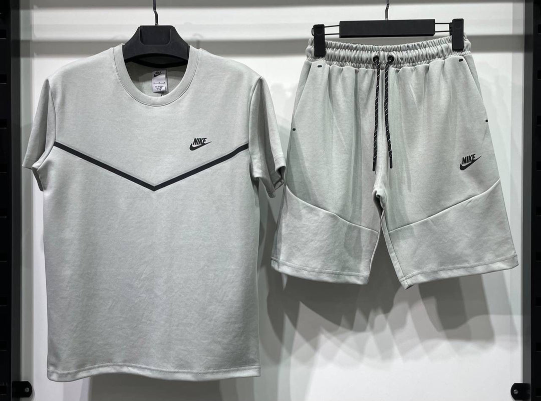 Tech Fleece Short Set