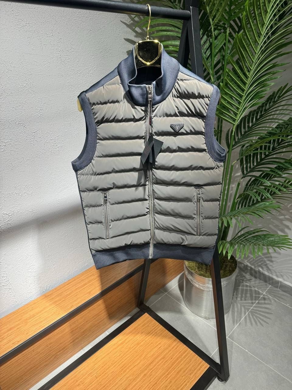 Prada Vest PV022