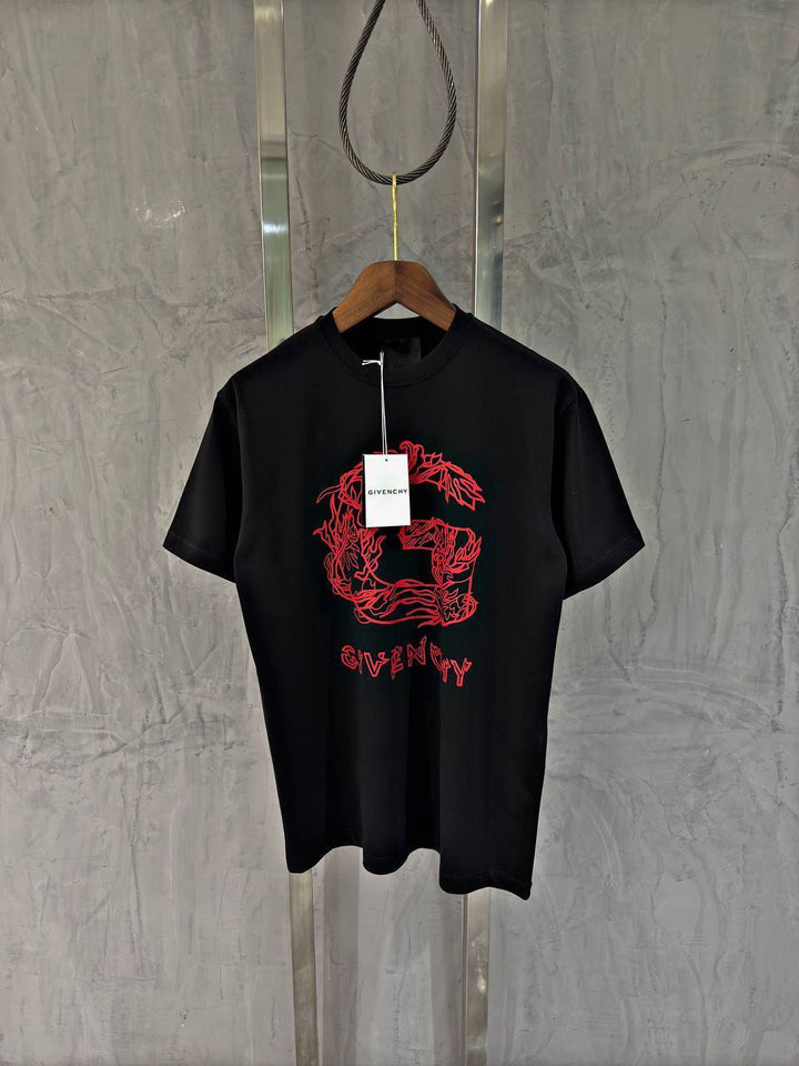 Givenchy T-shirt GV0211