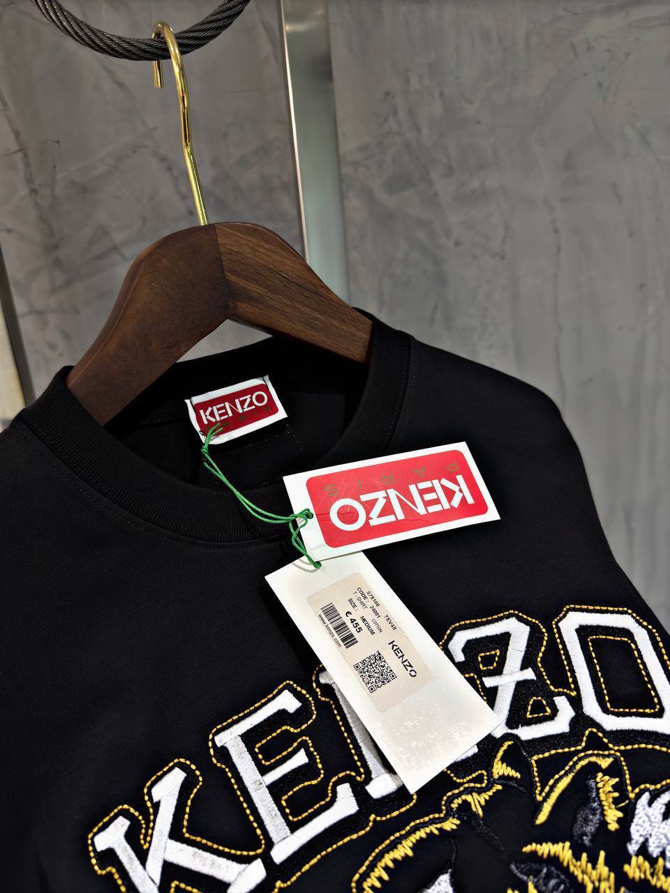 Kenzo T-shirt K321