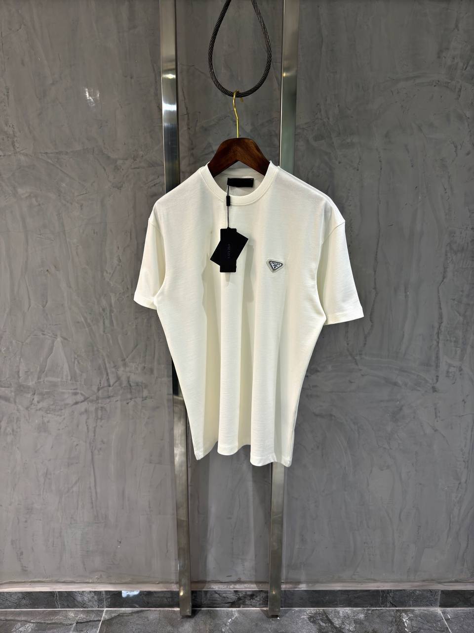 Prada T-shirt P0018