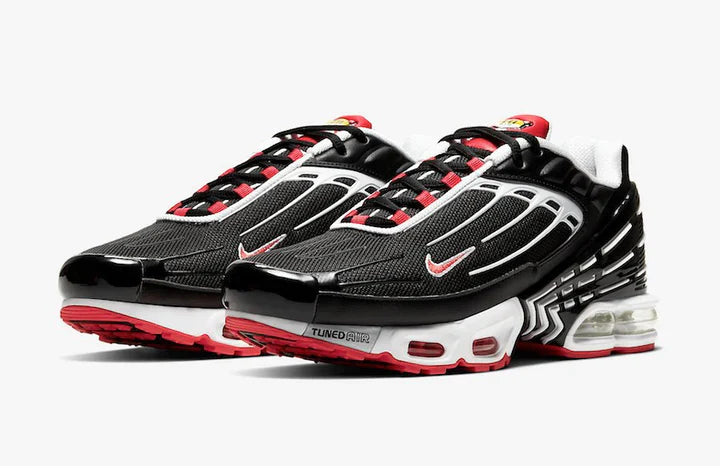 NIKE TN AIR MAX PLUS 3 BLACK FIRE RED